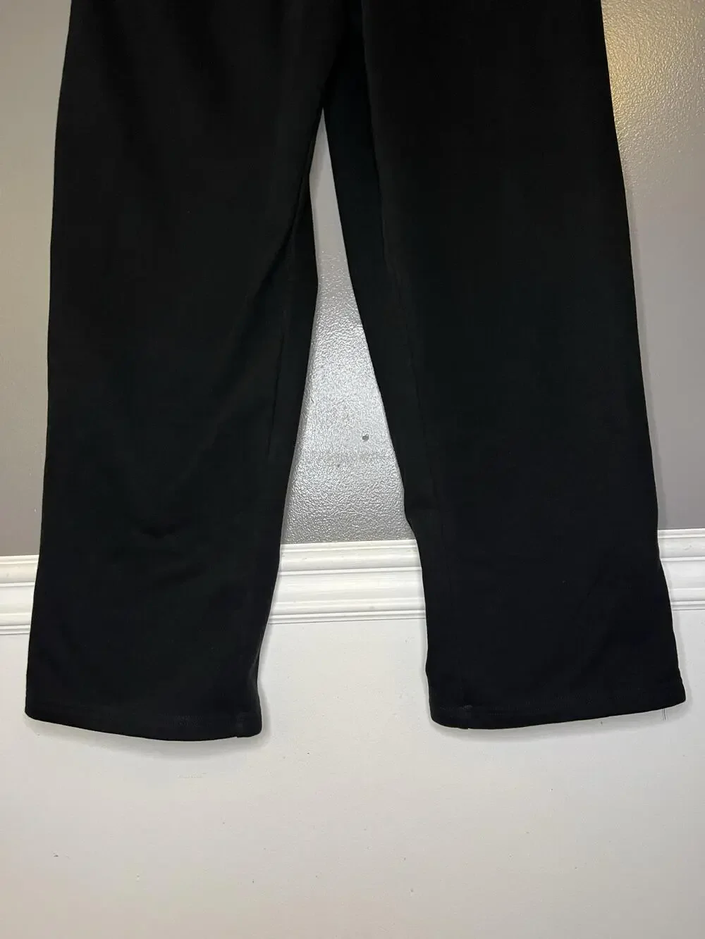 Illume Sweatpants Heavyweight Mens Medium Black Fleece Straight Leg Elastic